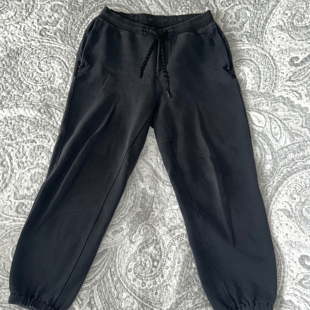 Lululemon joggers